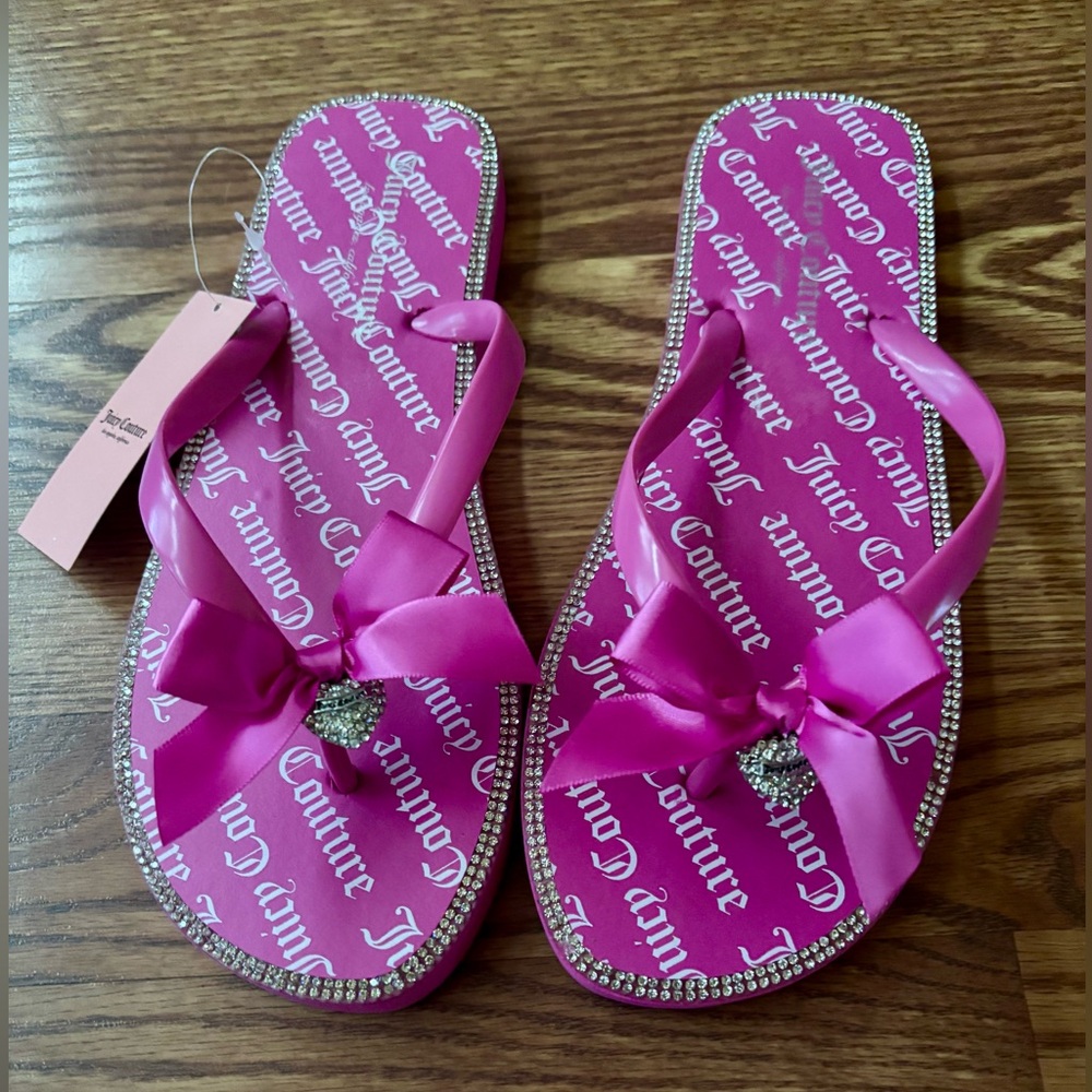NWT Juicy Couture Pink Flip Flops Size 8